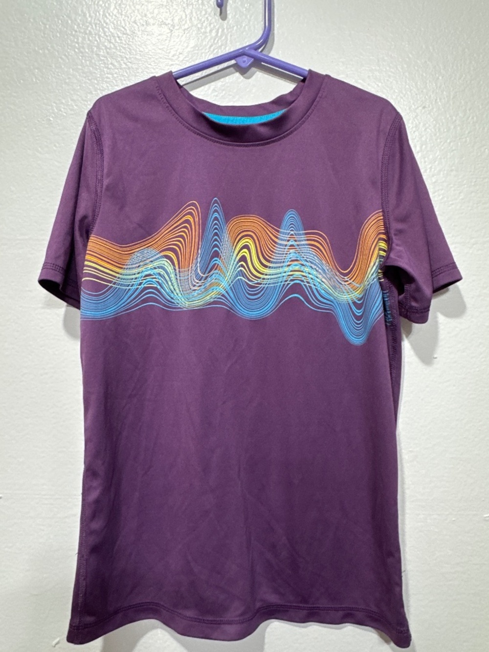All in motion unisex shirt purple graphic print size M 8/10